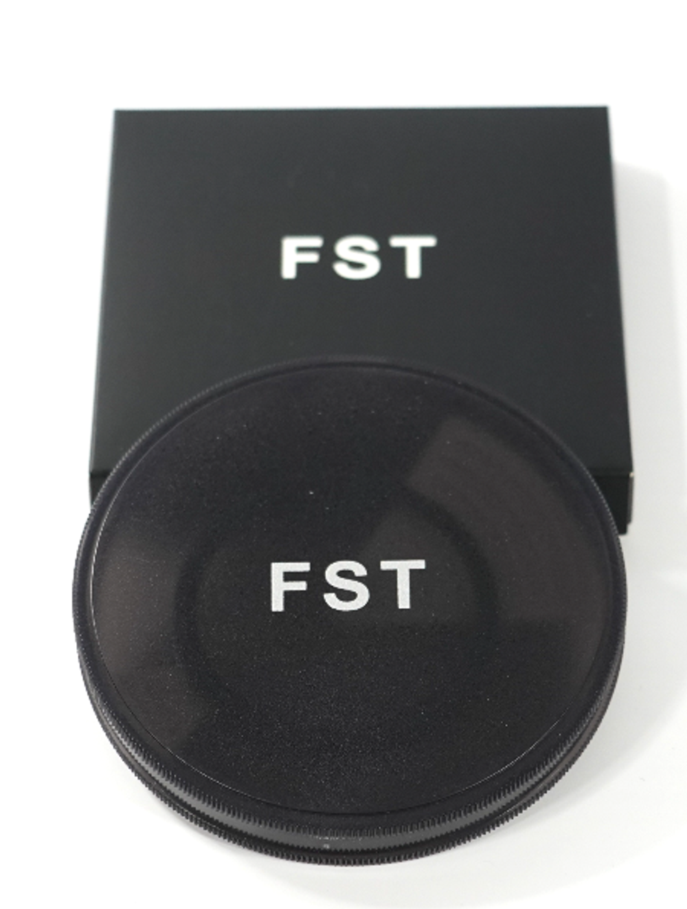 Ультрафиолетовый защитный фильтр FST 58mm NANO-X MCUV - многослойный УФ-светофильтр для объективов 58 мм