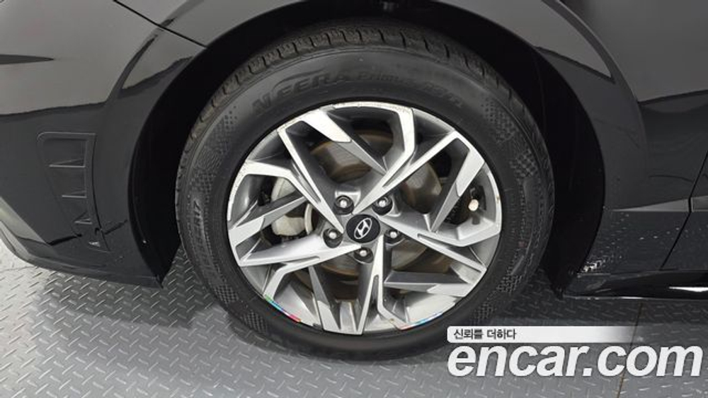 Hyundai Sonata 2.0 — 2022