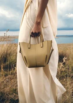 POLENE СУМКА CYME TOTE NANO, ОЛИВКОВЫЙ