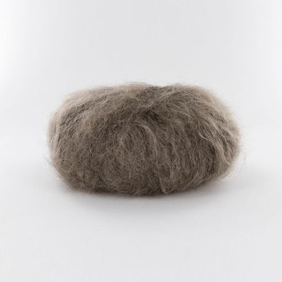 Пряжа FONTY Ombelle (75% кид мохер, 20% шерсть мериноса, 5% полиамид)