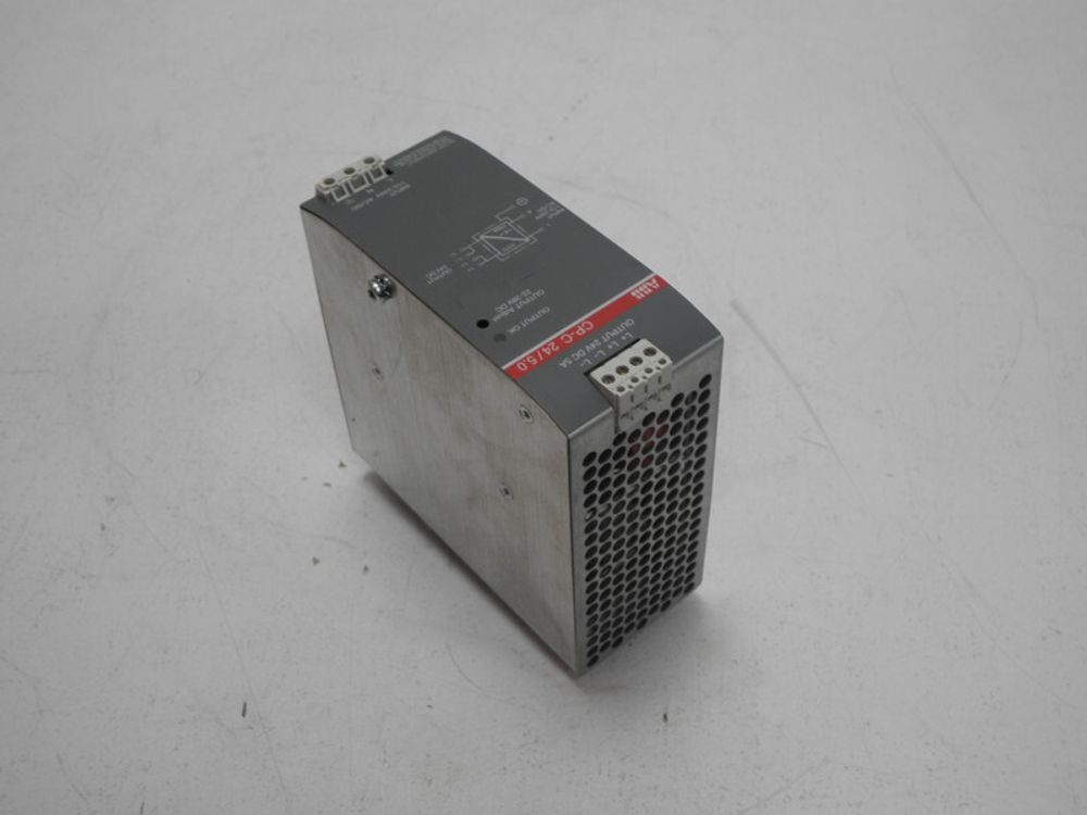 Б/у ABB CP-C 24/5.0