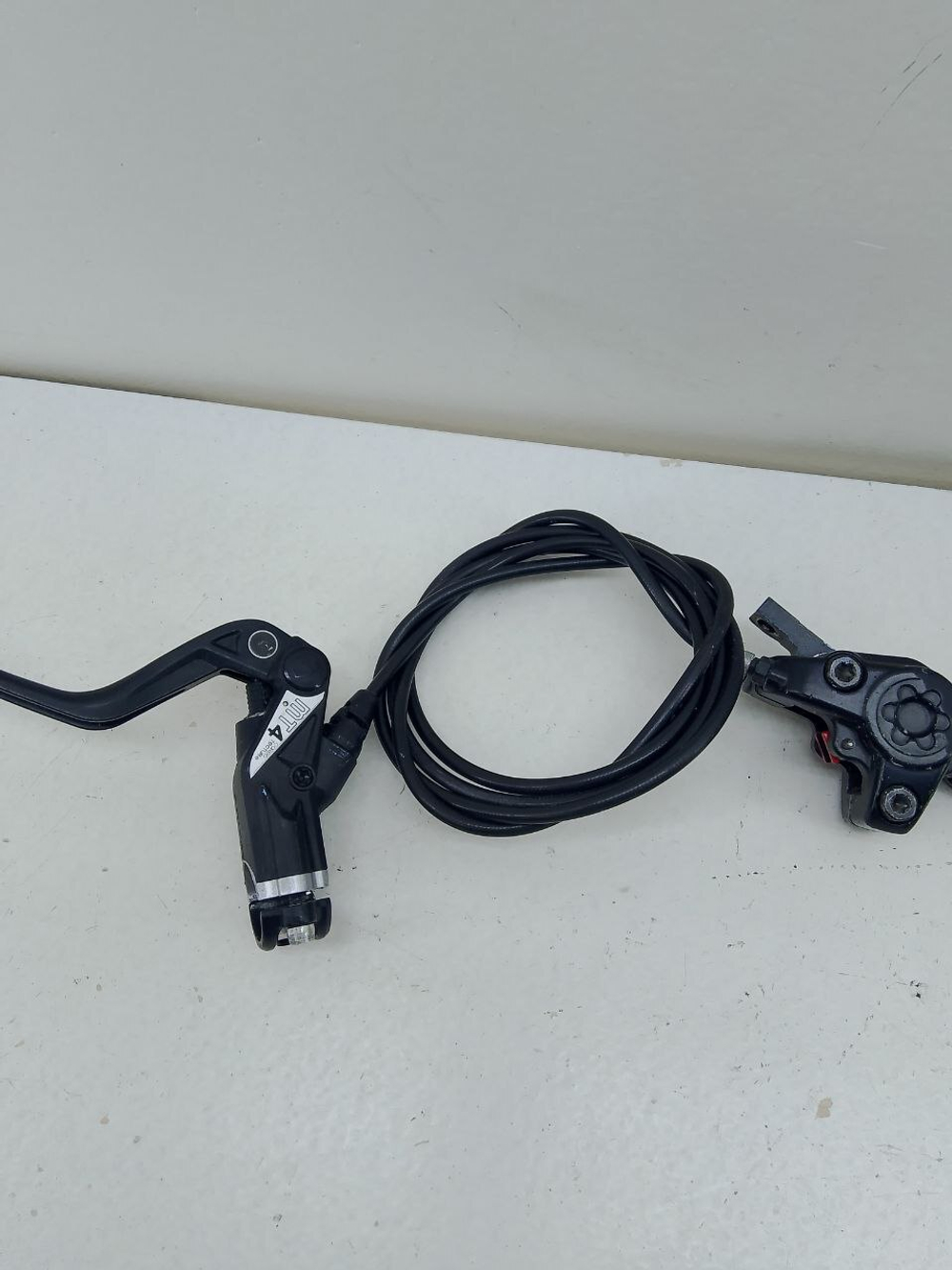 Тормоз для велосипеда Magura MT 4 (задний)
