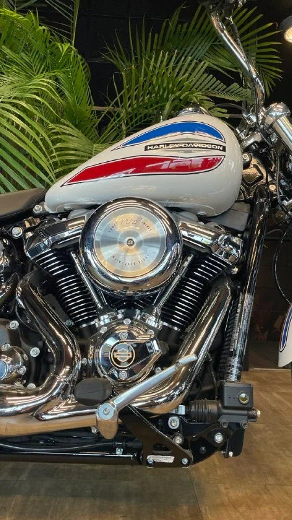 Harley-Davidson Super Glide, 2026