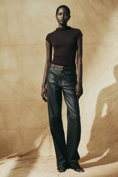 Тонкий вязаный топ с воротником-полуводолазкой — стандартная длина - H&M