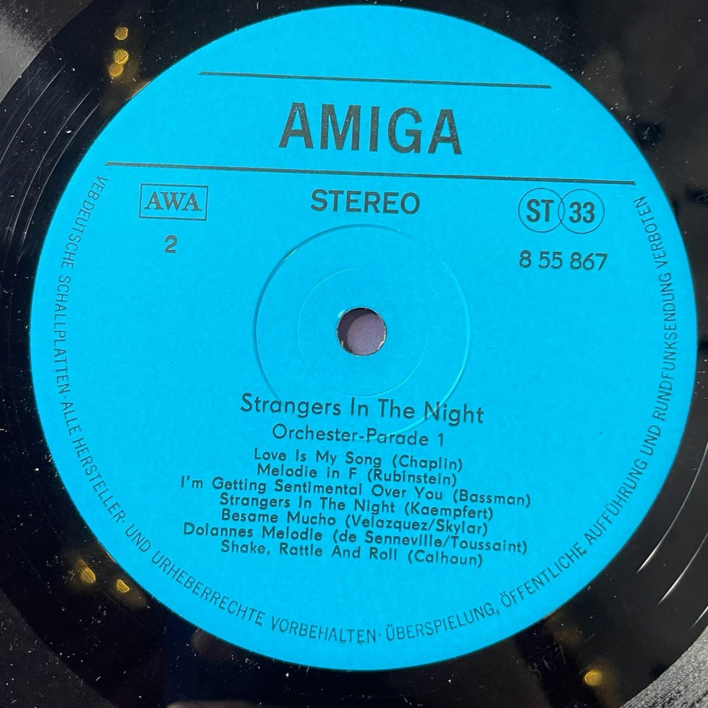 Винтажная виниловая пластинка LP Сборник Strangers In The Night (ГДР 1983)