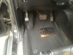 Автоковрики для Jeep Grand Cherokee WK2, рестайлинг (2013-2022;). Крепеж - КРЮЧКИ, 4шт.