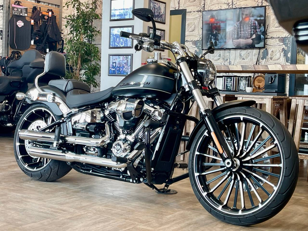 Harley-Davidson Breakout 117 MY2023