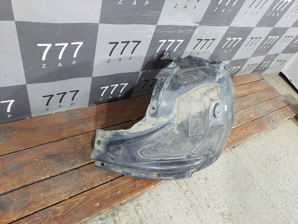 Подкрылок передний правый BMW X5 (F15) 13-18 Б/У Оригинал 51717325616