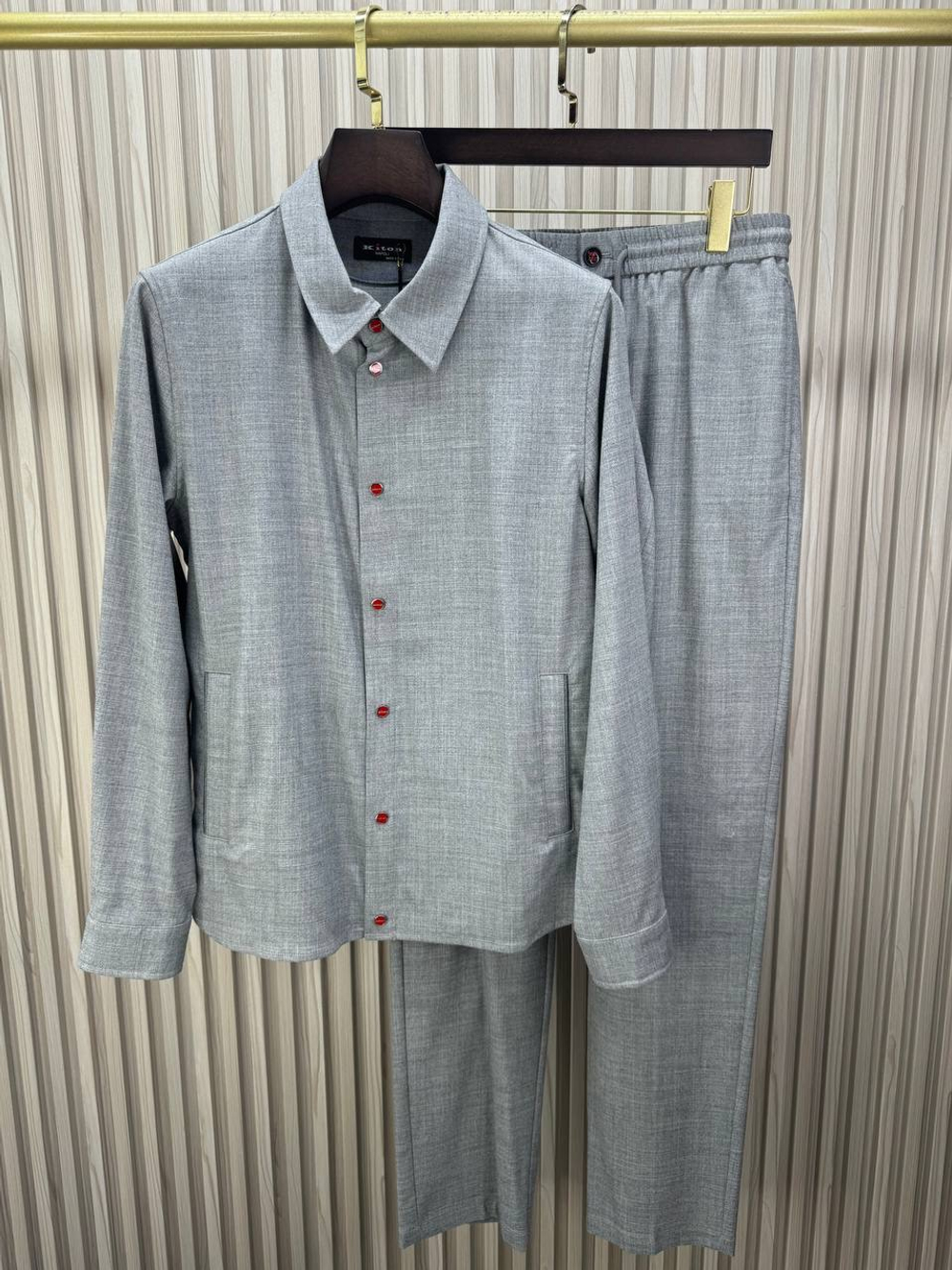Прогулочный костюм Kiton