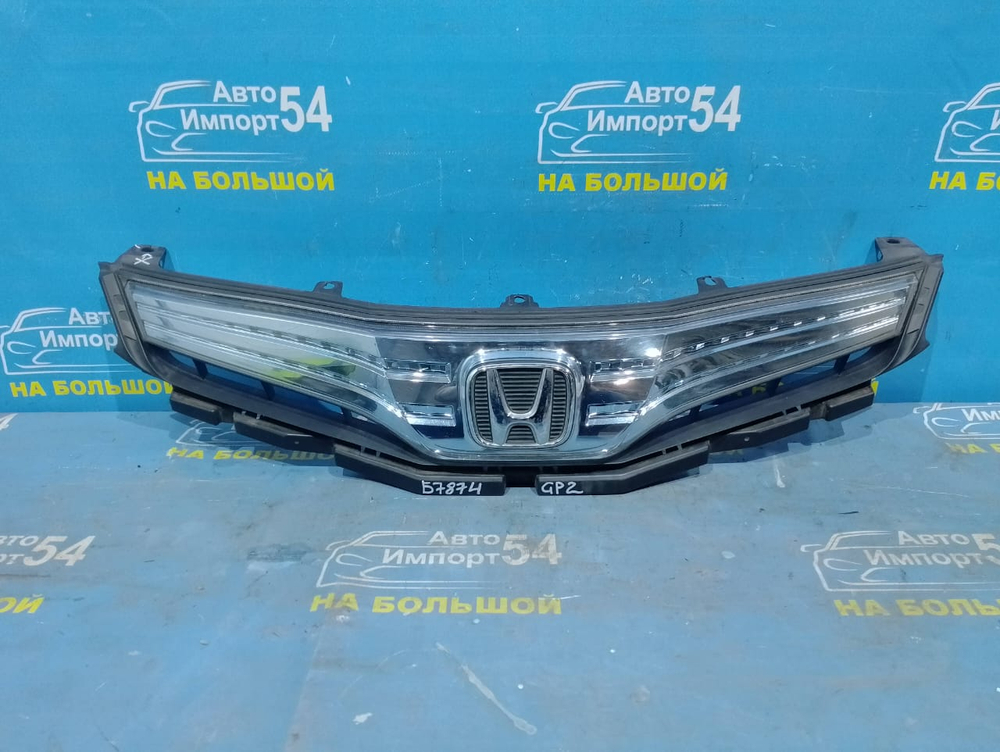 Решетка радиатора Honda FIT SHUTTLE 2011-2013