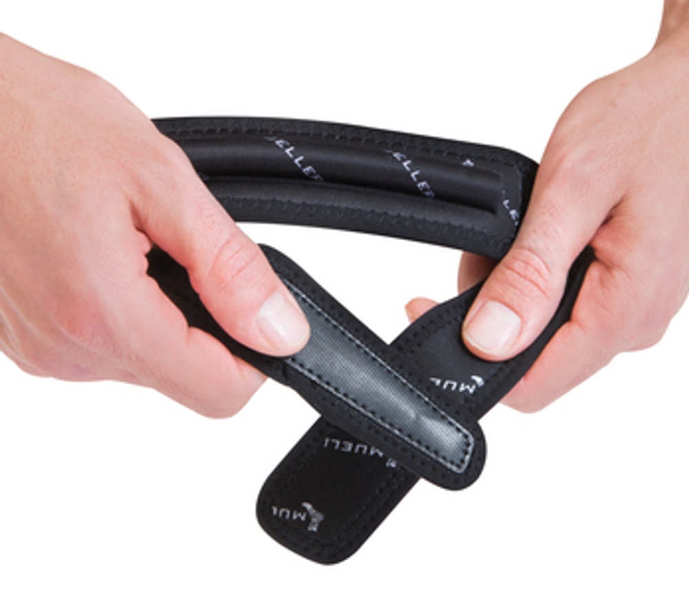 Jumper's Knee Strap, Unisex, Black - OSFM