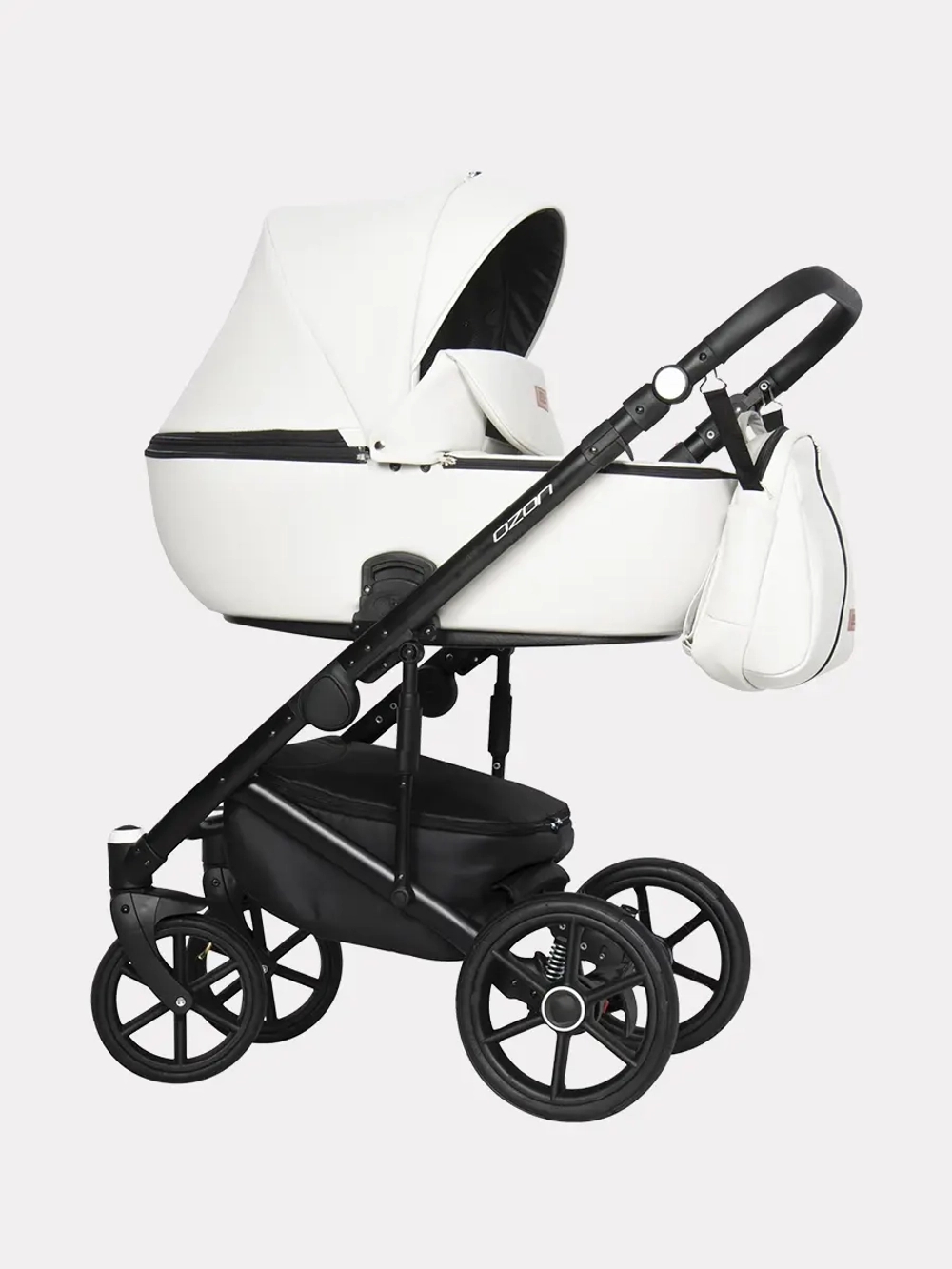 Коляска 2 в 1 Riko Basic Ozon 07 белый