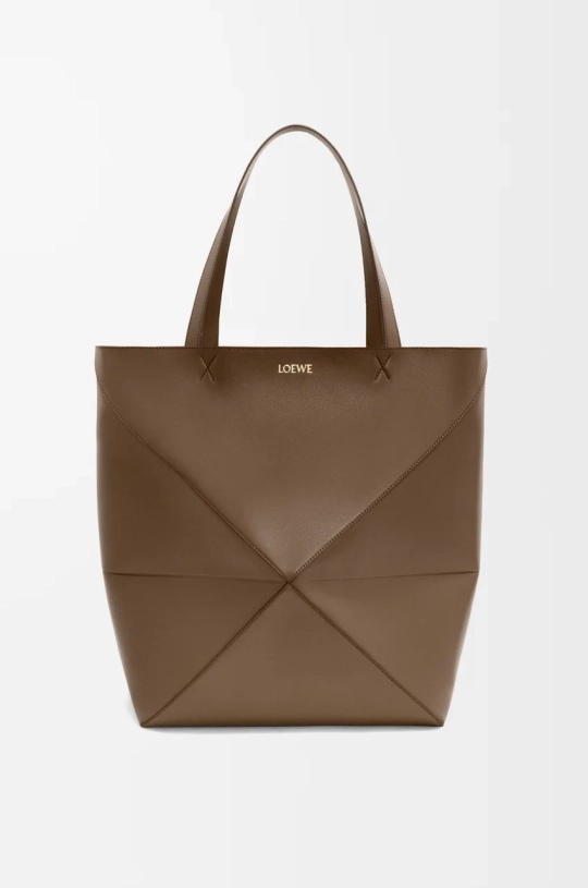 Loewe Сумка-тоут XL Puzzle Fold из блестящей телячьей кожи, коричневый