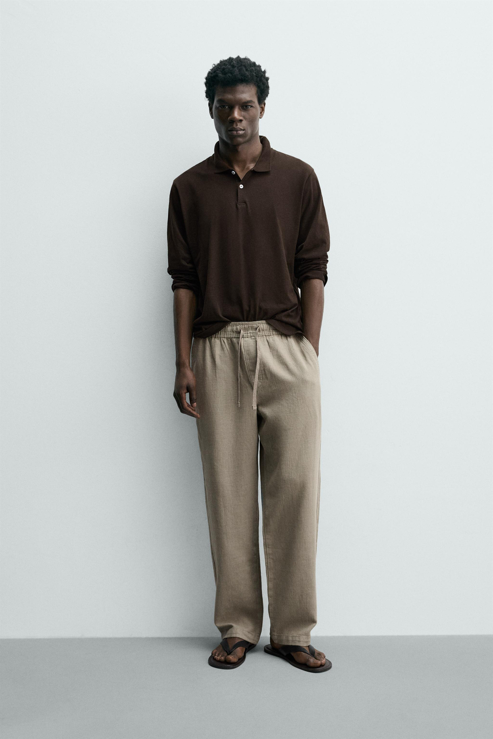 БРЮКИ RELAXED FIT ИЗ РЕЛЬЕФНОЙ ТКАНИ — ZARA · 4676/307