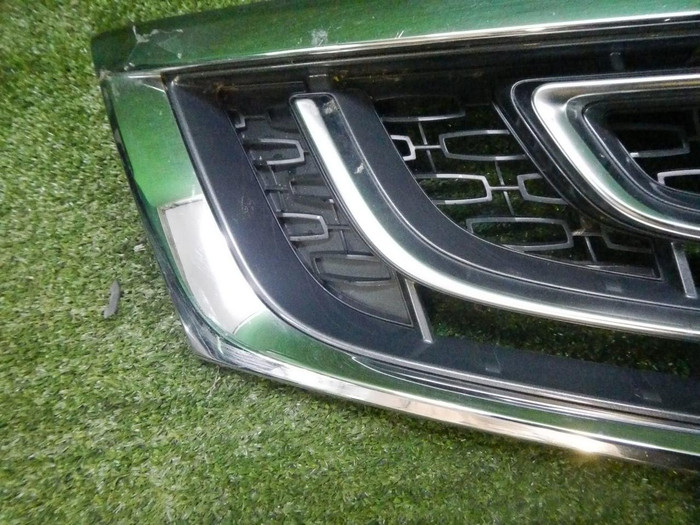 Решетка радиатора Geely Atlas (2016-2022)