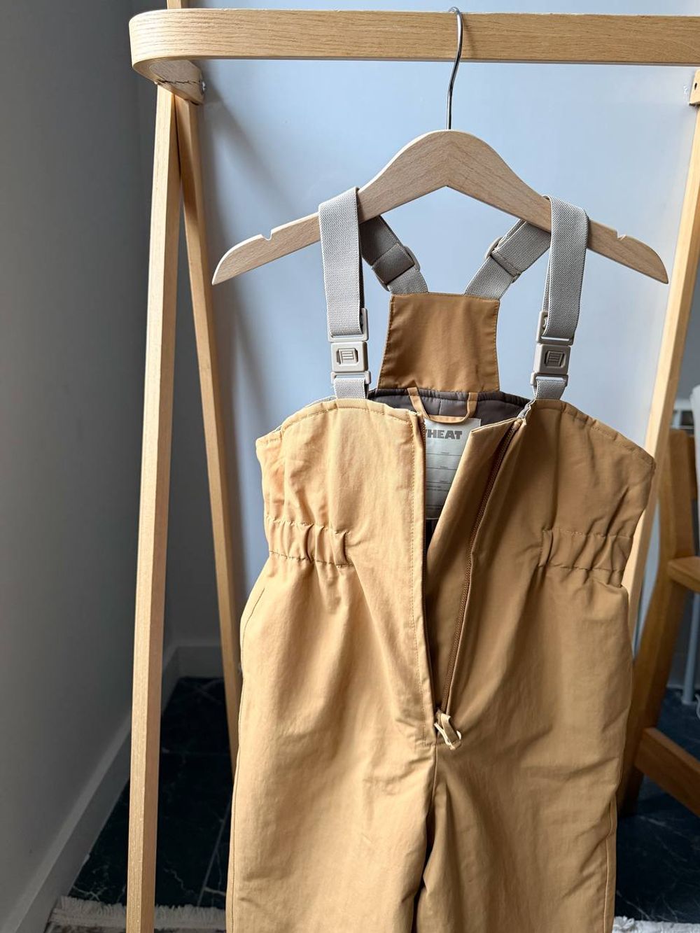 Утеплённый полукомбинезон Wheat, 110