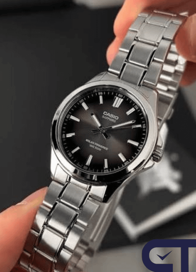 Casio MTS-RS100D-1A — мужские часы с солнечным питанием