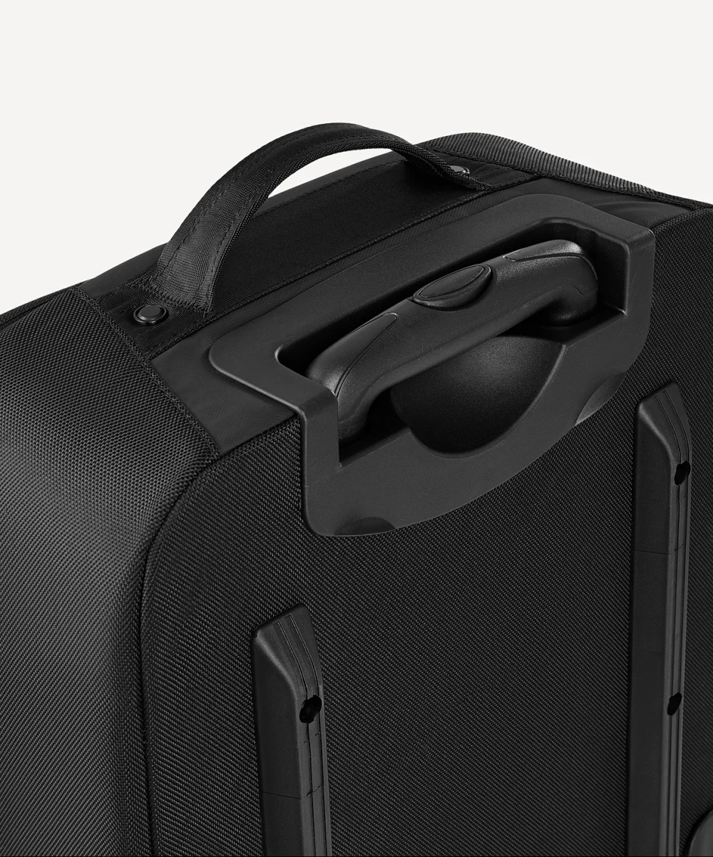 Чемодан PREMIER Team Trolley S, черный