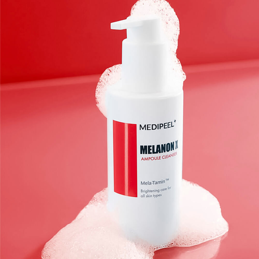 Концентрированная гель-пенка с осветляющим комплексом MEDIPEEL Melanon X Ampoule Cleanser