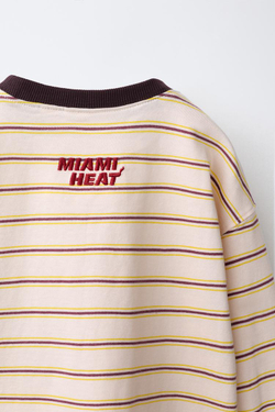 ZARA ФУТБОЛКА В ПОЛОСКУ NBA — MIAMI HEAT, ЭКРЮ