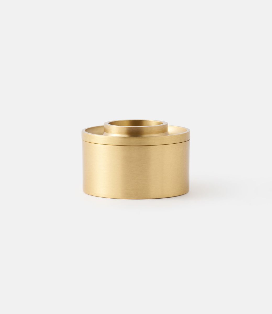 Addition Studio Asteroid Oil Burner Brass — аромалампа для эфирных масел