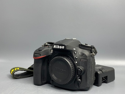 Nikon D7200 13.000 кадров
