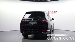 BMW X7 xDrive 40i Design Pure Excellence 7-Seater — 2025