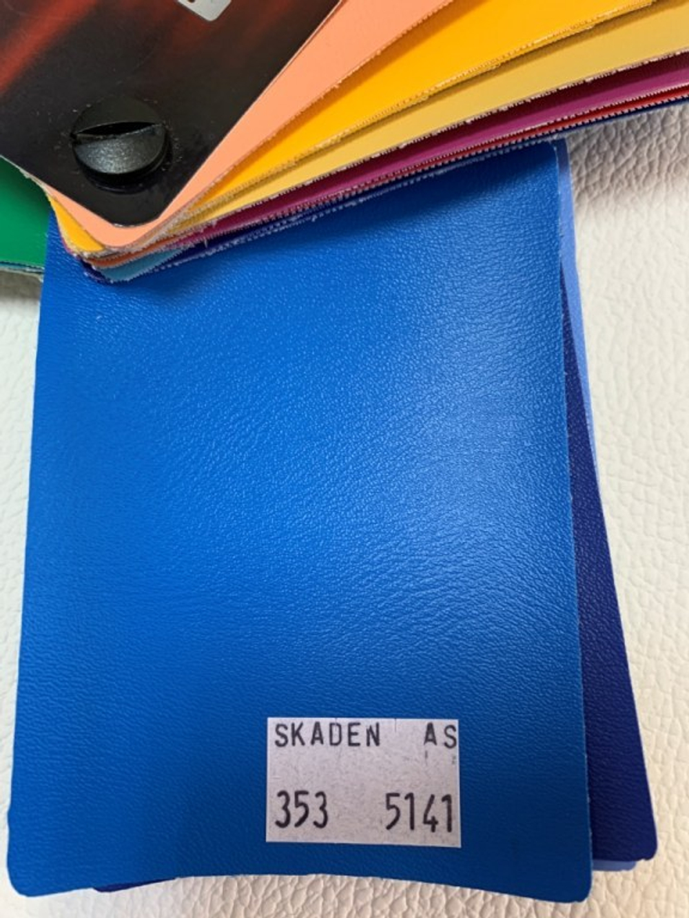 Искусственная кожа Skaden (Скаден) B353/5141/AS
