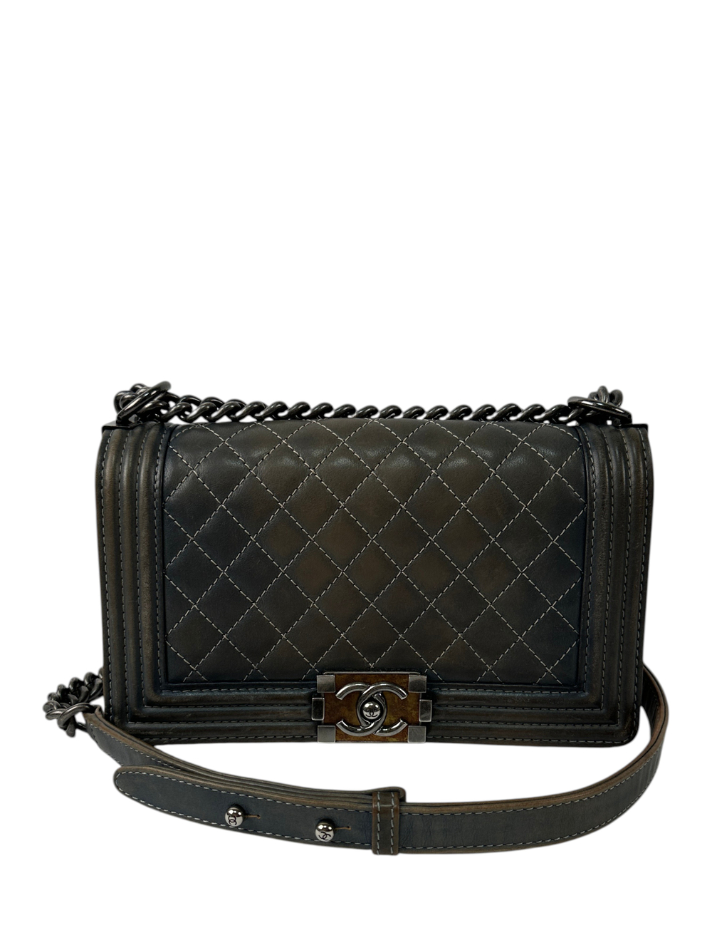 Сумка Chanel Old Medium Aged