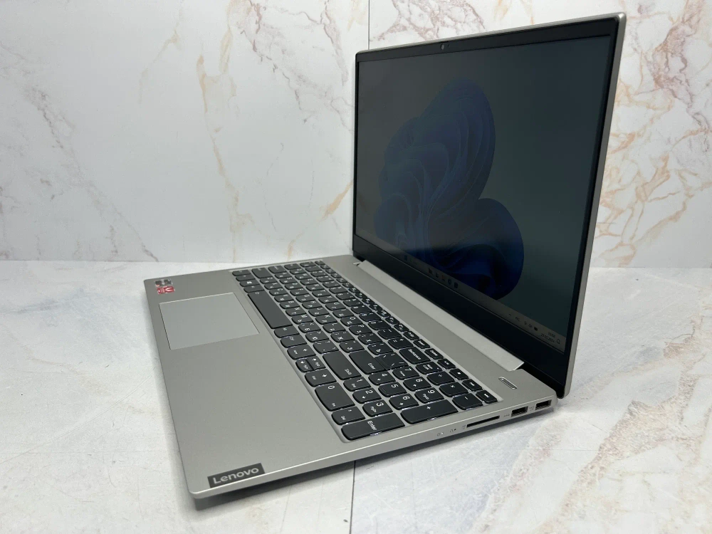 Ноутбук Lenovo IdeaPad S340-15API (81NC00JDRU) 15.6" AMD Ryzen 3 3200U/RAM 8GB/SSD 512GB/AMD Radeon Vega 3/1920*1080/Windows 11/Подсветка кл-ры: нет/серый. Состояние: B1