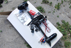 Лодочный электромотор WaterSnake Venom 54 lbs/26" с индикатором заряда.