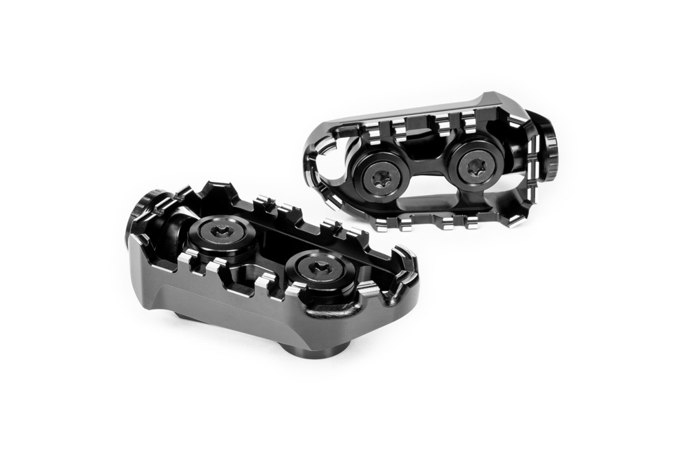 RGK-111-UF35-SET-B GILLES DRIVER FOOTPEGS TECH-X ENDURO (MTS V4)