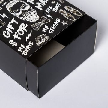 Коробка складная Gift for real man, 14 × 14 × 8 см  4796786