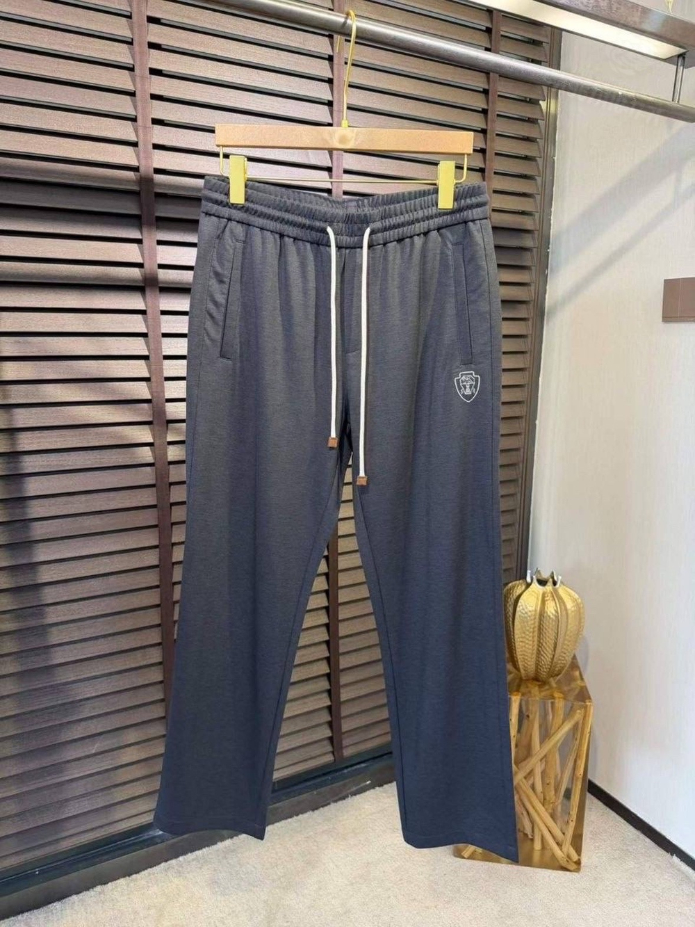 Прогулочный костюм Brunello Cucinelli