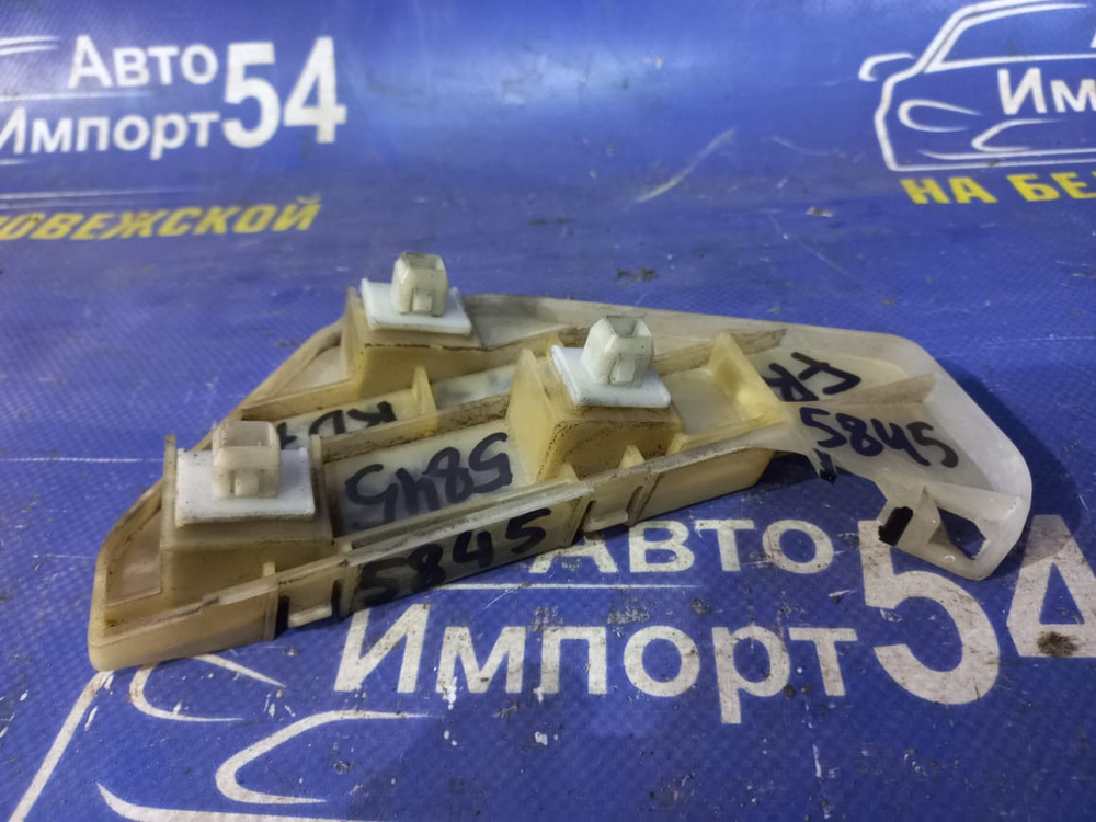 Крепление бампера переднее правое Honda CRV 2001-2006