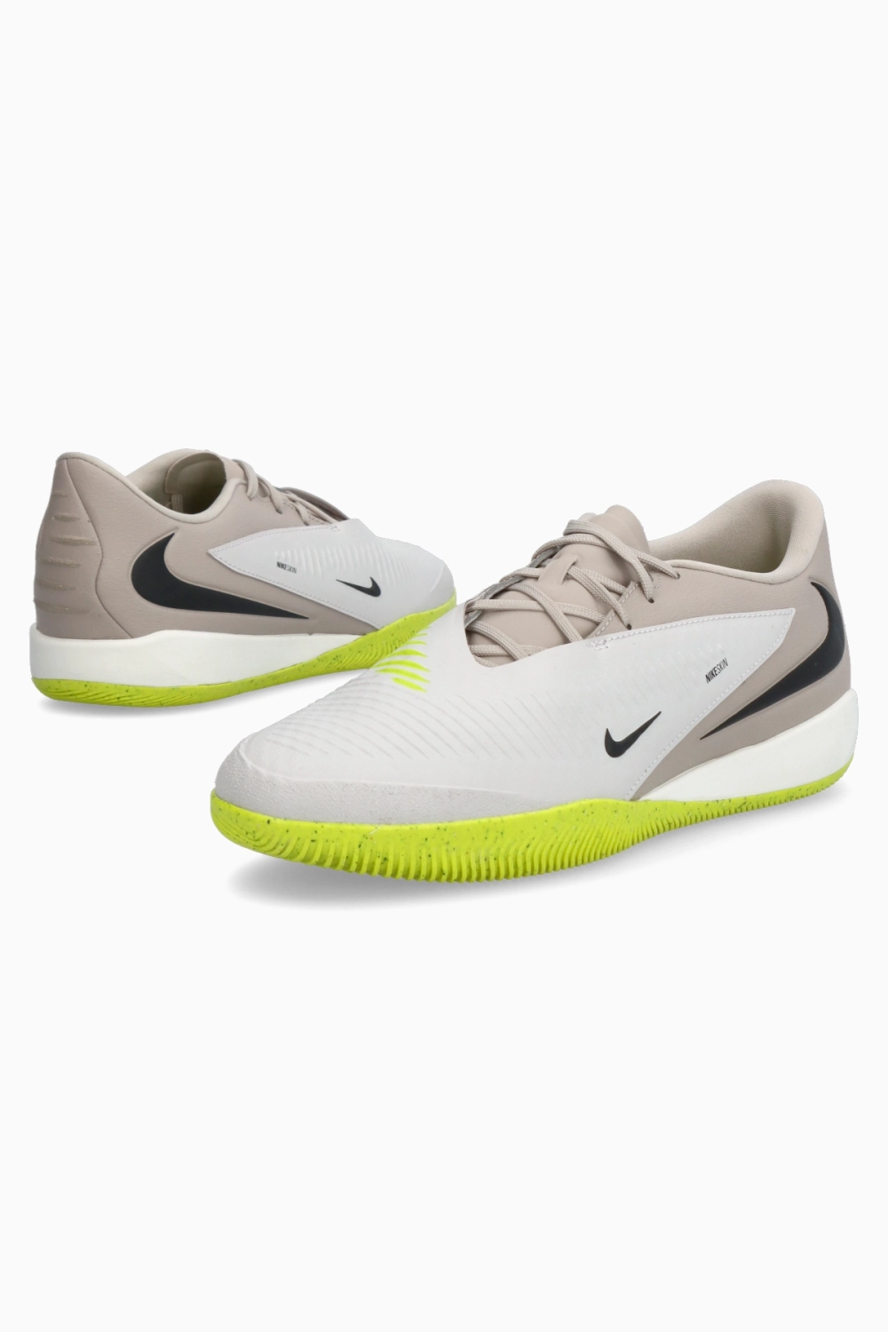 Футзалки Nike Phantom 6 Low Academy IC - белый