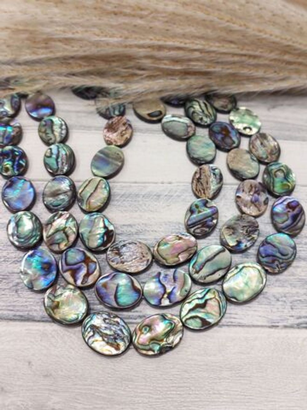 Бусина перламутр Blue Abalone Shell 20 х 15 мм, нить 19 см