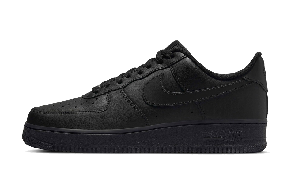 Nike Air Force 1 Low GS "Triple Black"