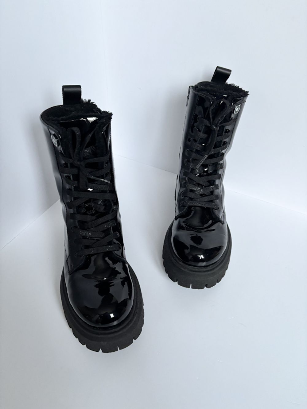 Лаковые ботинки Dolce & Gabbana, 33