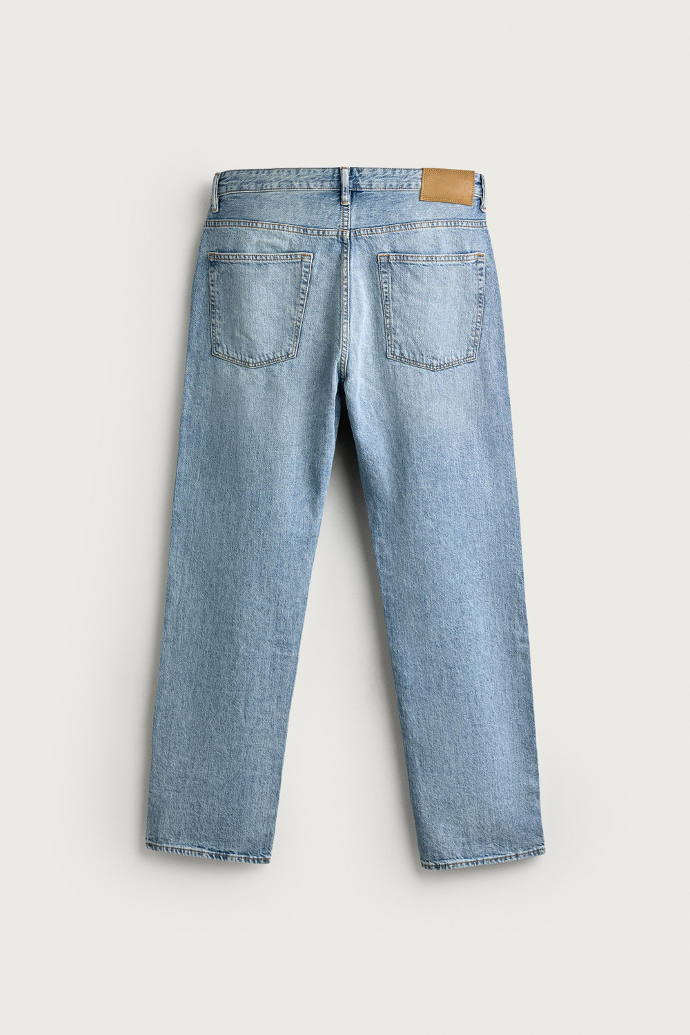 ЛЕГКИЕ ДЖИНСЫ REGULAR FIT — ZARA