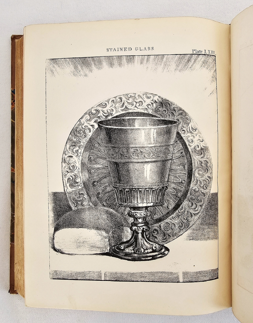"The decorative painters and glaziers guide; containing the most approved methods of imitating oak, mahogany, maple, rose, cedar, coral, and every other kind of fancy wood". Whittock, N.. 1841г. - антикварная книга