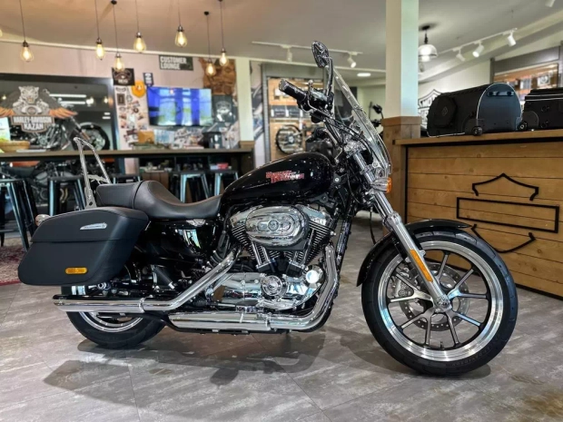 Harley-Davidson Superlow 1200 2020 vivid black