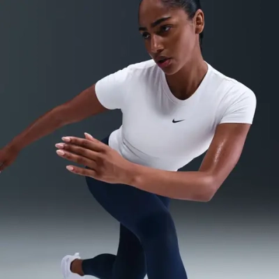 IM9638-100 Футболка тренировочная Nike One Fttd Ss Top W