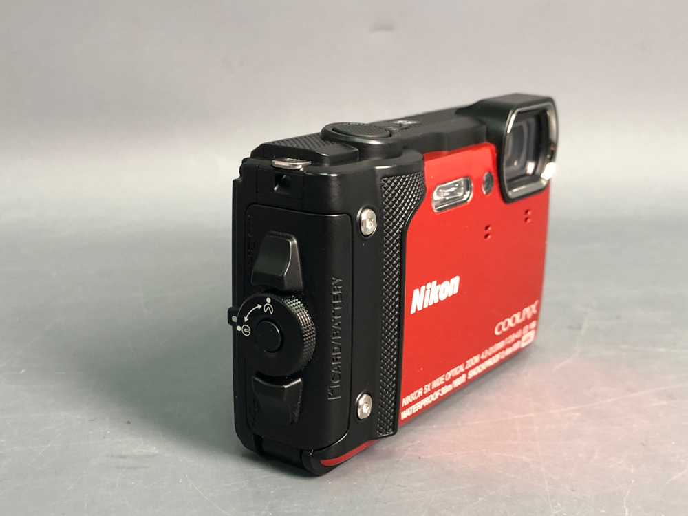 Nikon Coolpix W300
