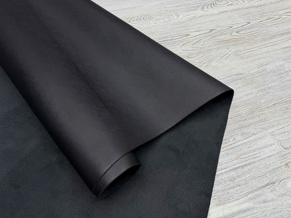 Кожа Saffiano Royal Black поверхность фактура
