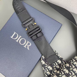 Сумка через плечо Christian Dior Saddle