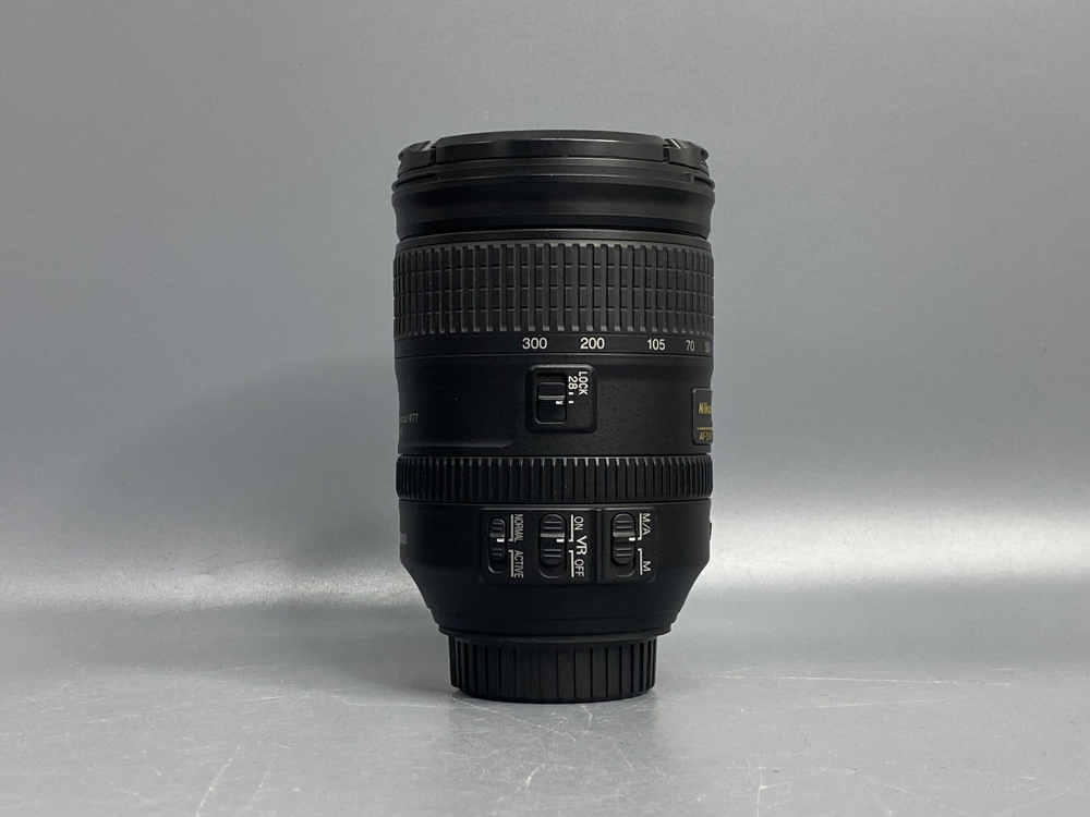 Nikon 28-300mm f/3.5-5.6G ED VR AF-S Nikkor