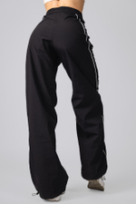 Спортивные брюки Parachute Pants BLOCK 97 920 Черные