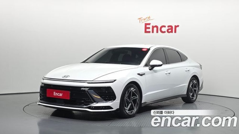 Hyundai Sonata 1.6 Turbo — 2024