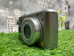 Panasonic Lumix DMC-LZ5